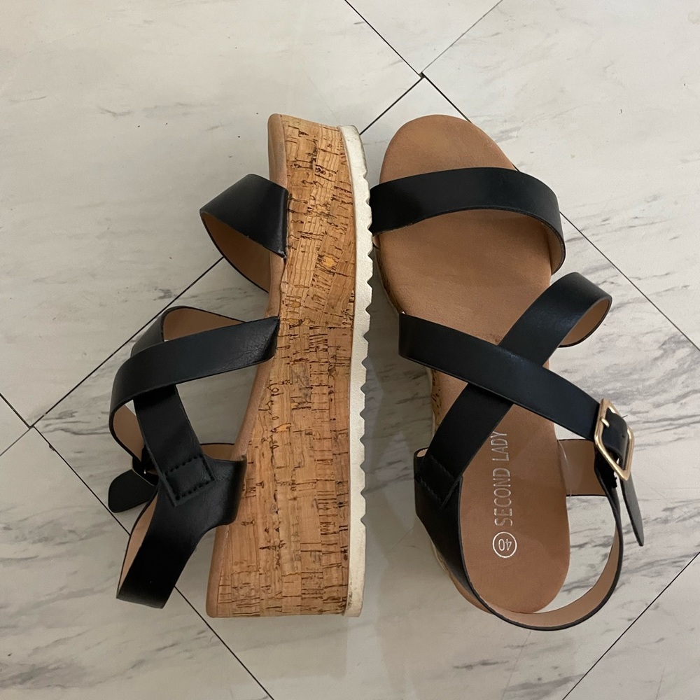 Wedges from Italy like new size 40